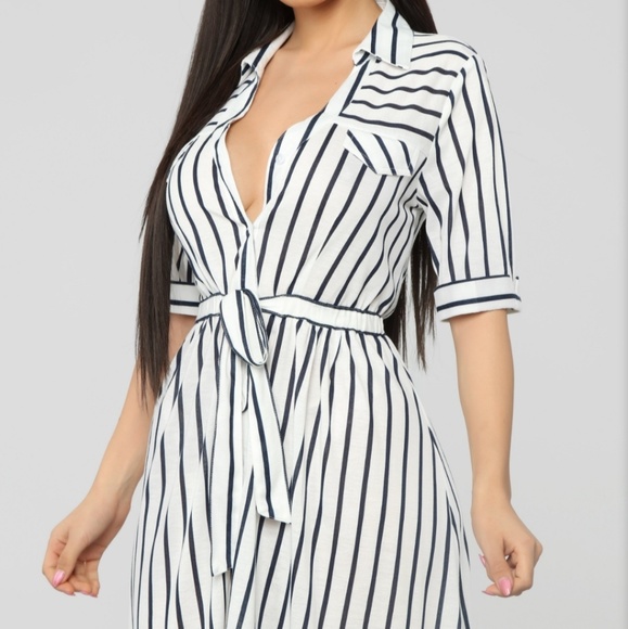 White and navy Stripe midi dress - Picture 3 of 3